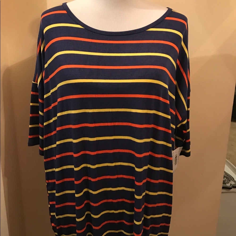 LuLaRoe Irma Tunic